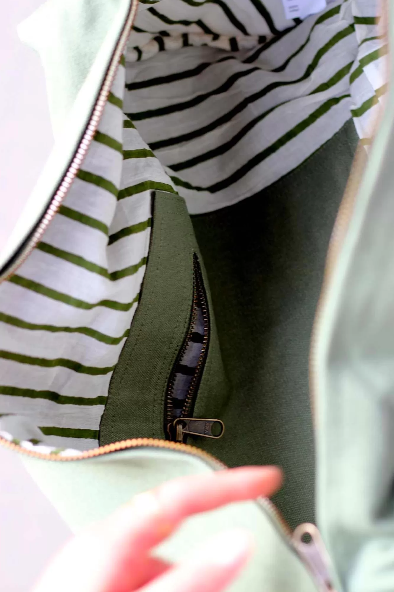 Sac Polochon Simon Olive<Hindbag Outlet